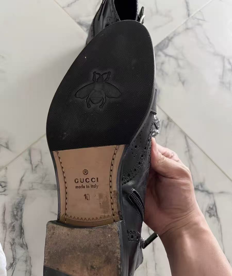 Gucci Bee Accent Leather Boots
