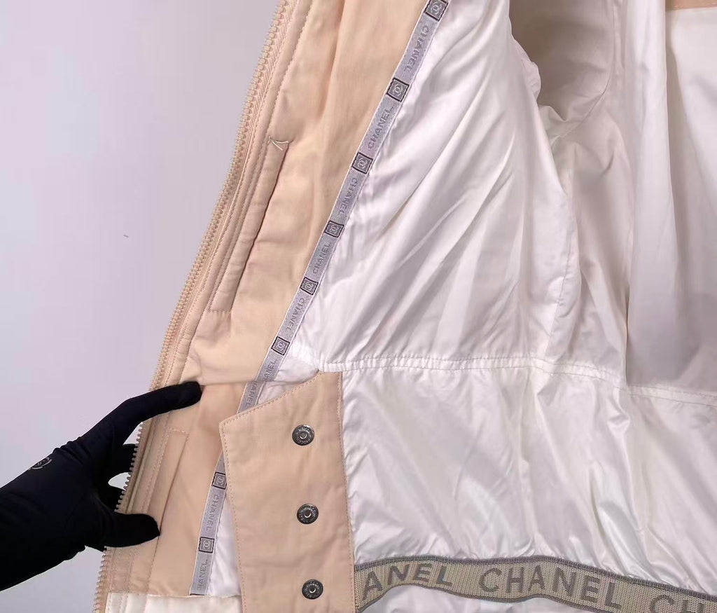 Chanel White Synthetic Quilted Ski Jacket