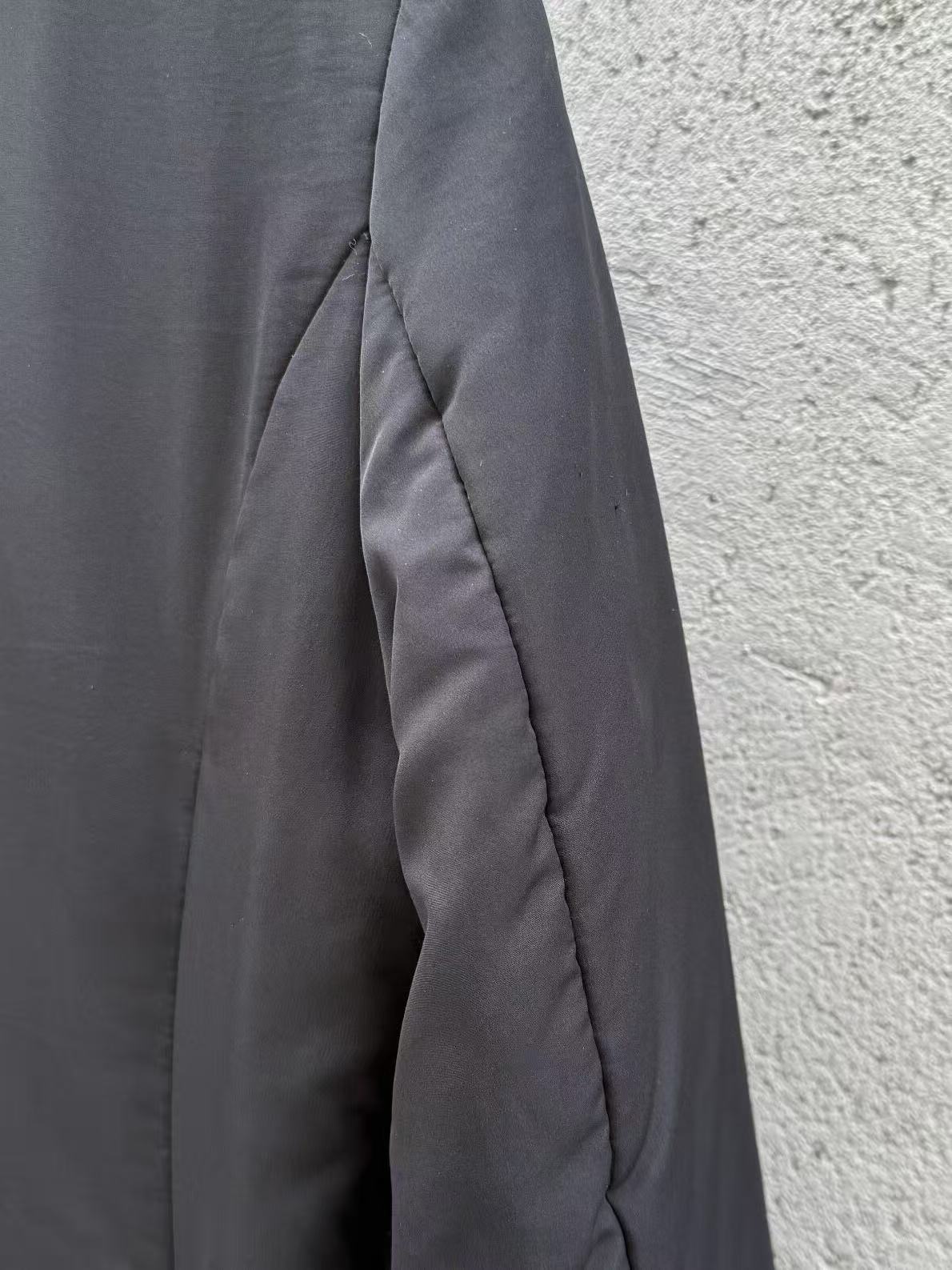 Hussein Chalayan 00s Ruffle Collar Insulated Lightweight Jacket