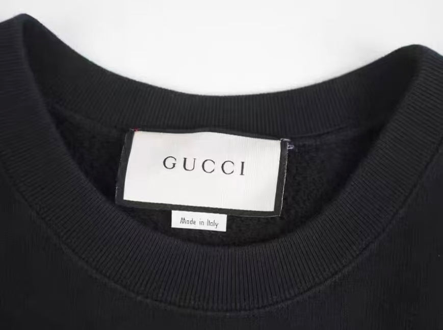 GUCCI  CHIKAE IDE 18FW MANGA EMBROIDERED SWEATSHIRT