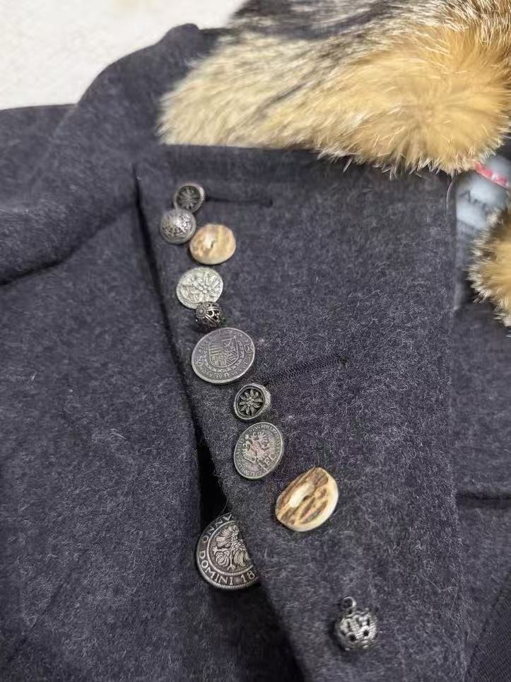 Prada 06AW Pins Fur Collar Black Wool Jacket
