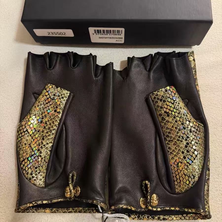 Chanel 2019 Gold Leather Fingerless Gloves