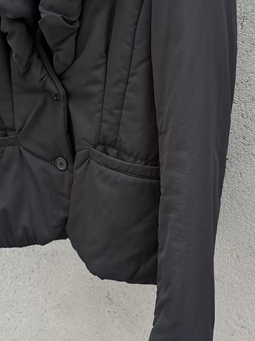 Hussein Chalayan 00s Ruffle Collar Insulated Lightweight Jacket