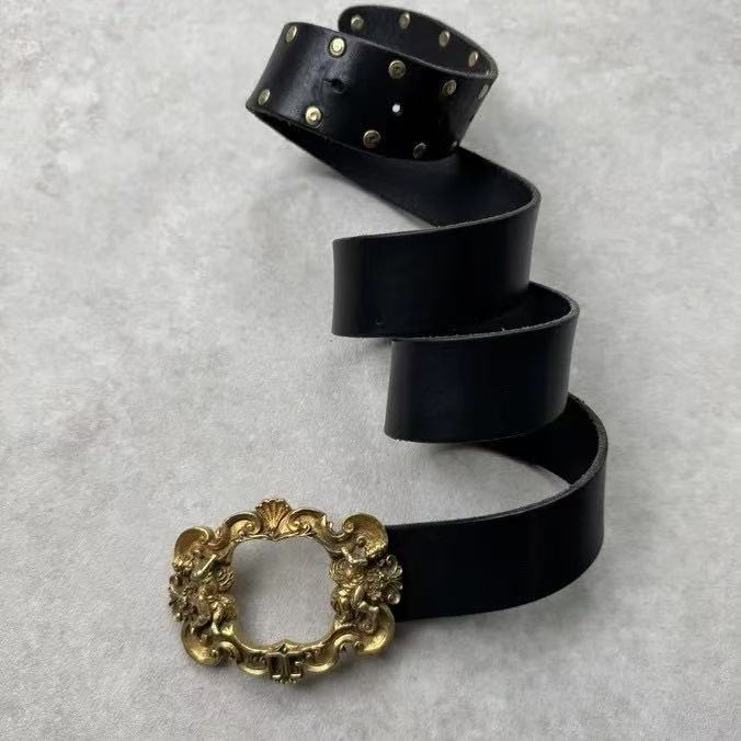 Dolce & Gabbana 06FW Baroque Angel Buckle Studded Leather Belt