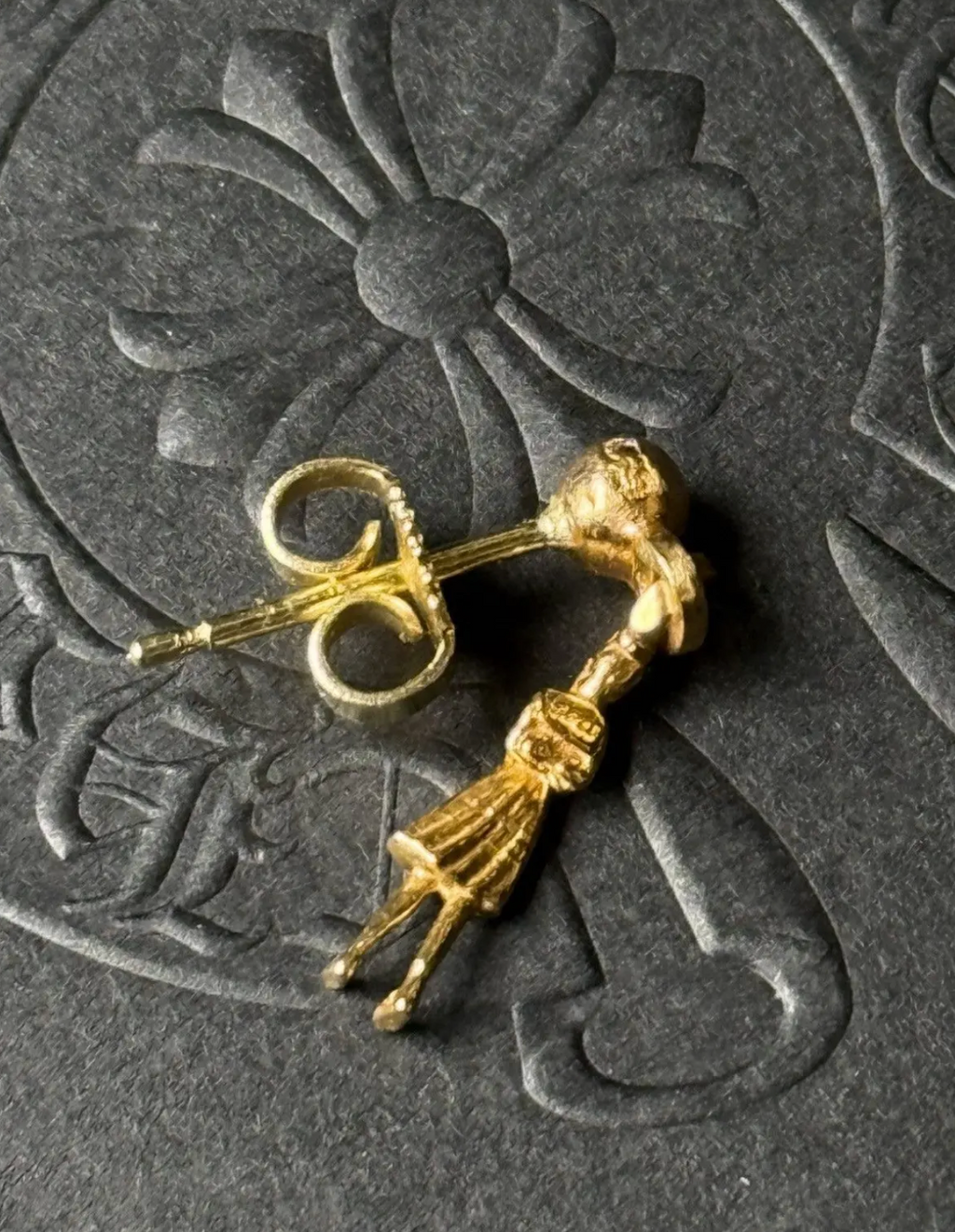 Chrome Hearts foti skippy 22k earring