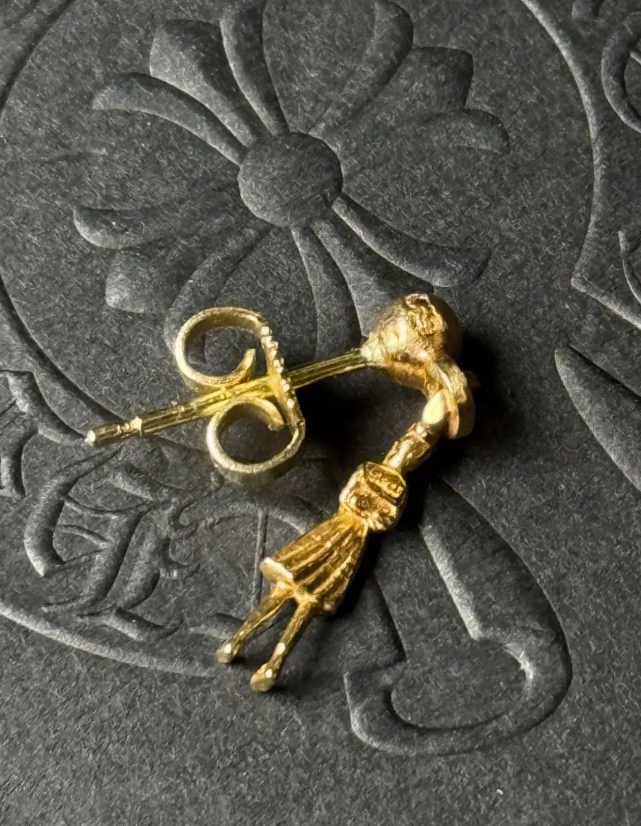 Chrome Hearts foti skippy 22k earring