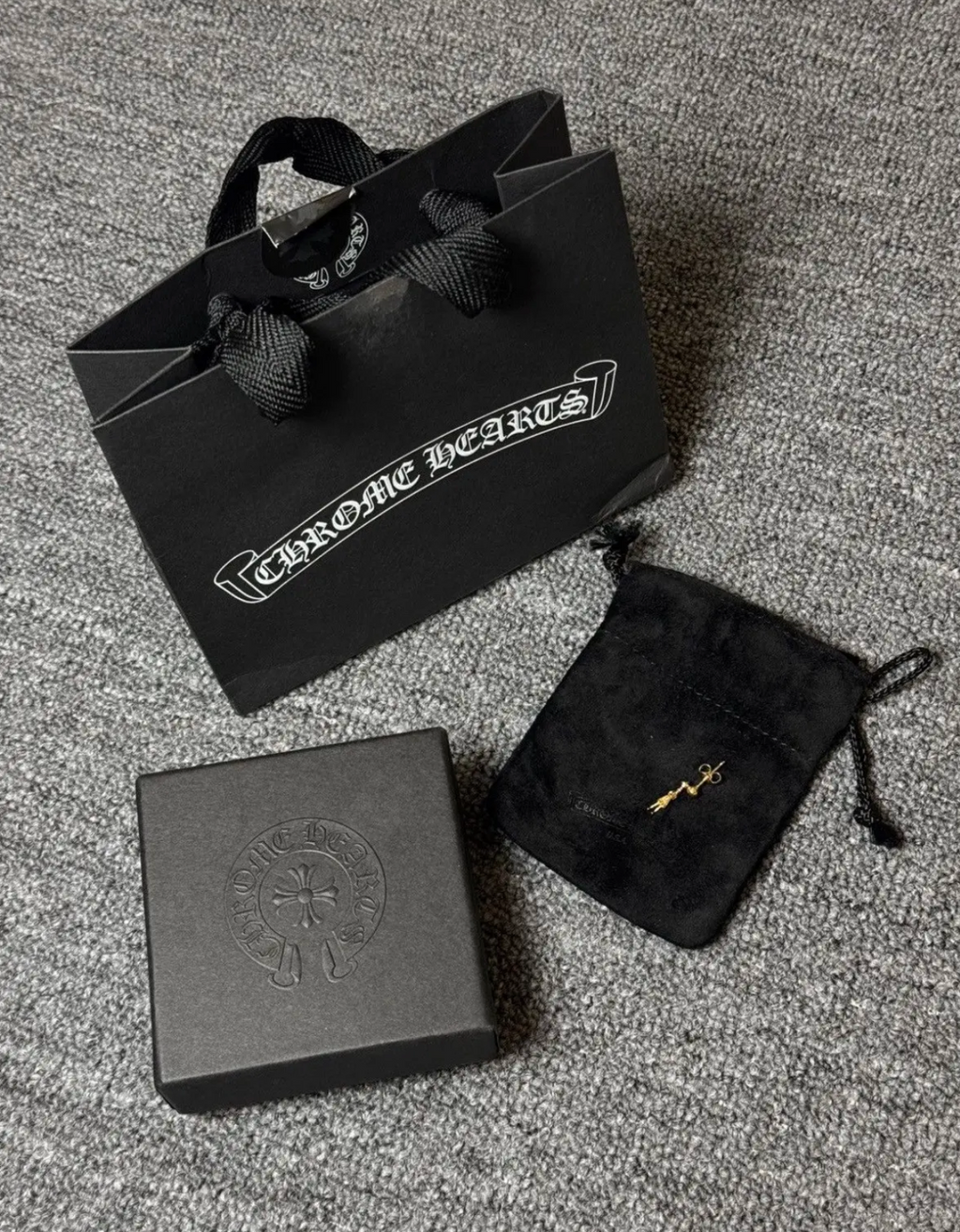Chrome Hearts foti skippy 22k earring