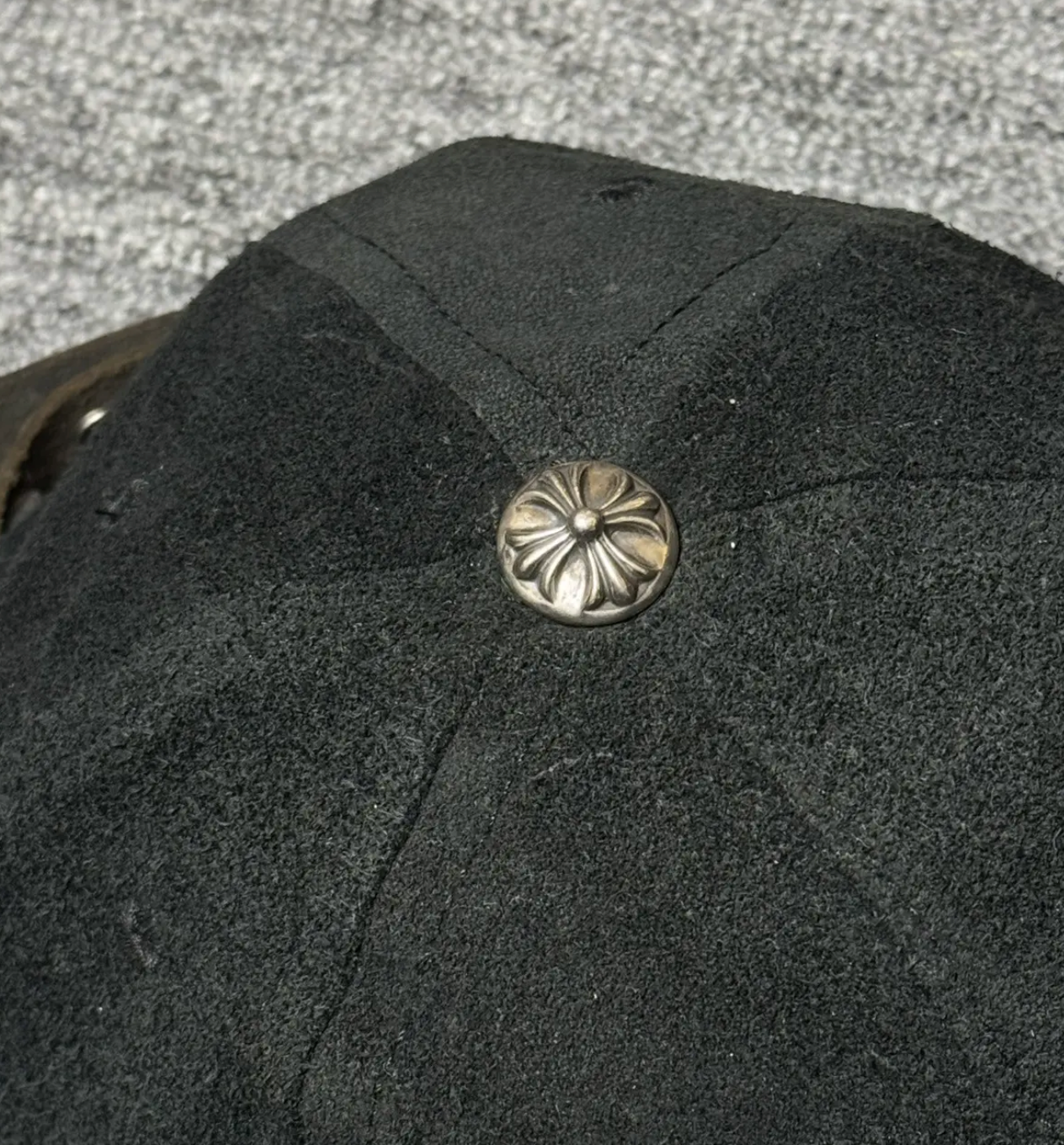 Chrome Hearts dagger suede cap