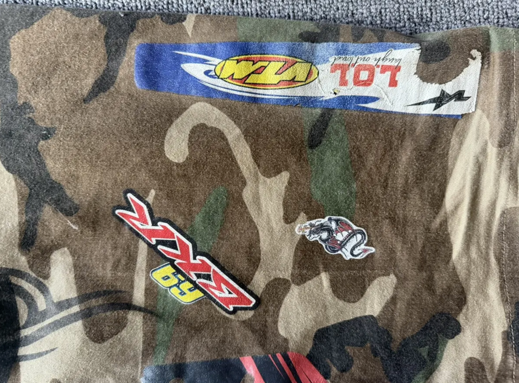 Vetements FW18-19 Camouflage Sticker Cargo Pants