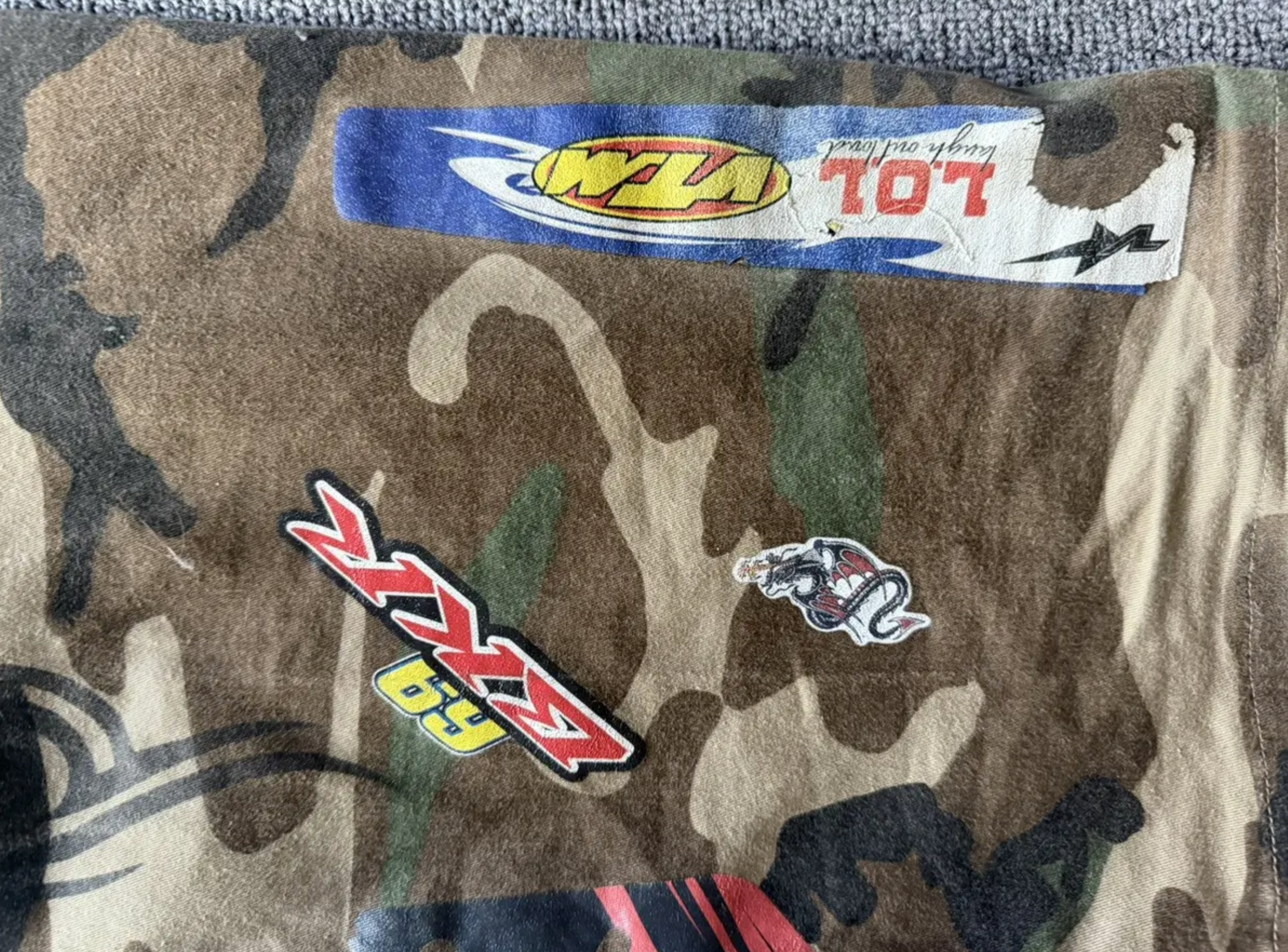 Vetements FW18-19 Camouflage Sticker Cargo Pants