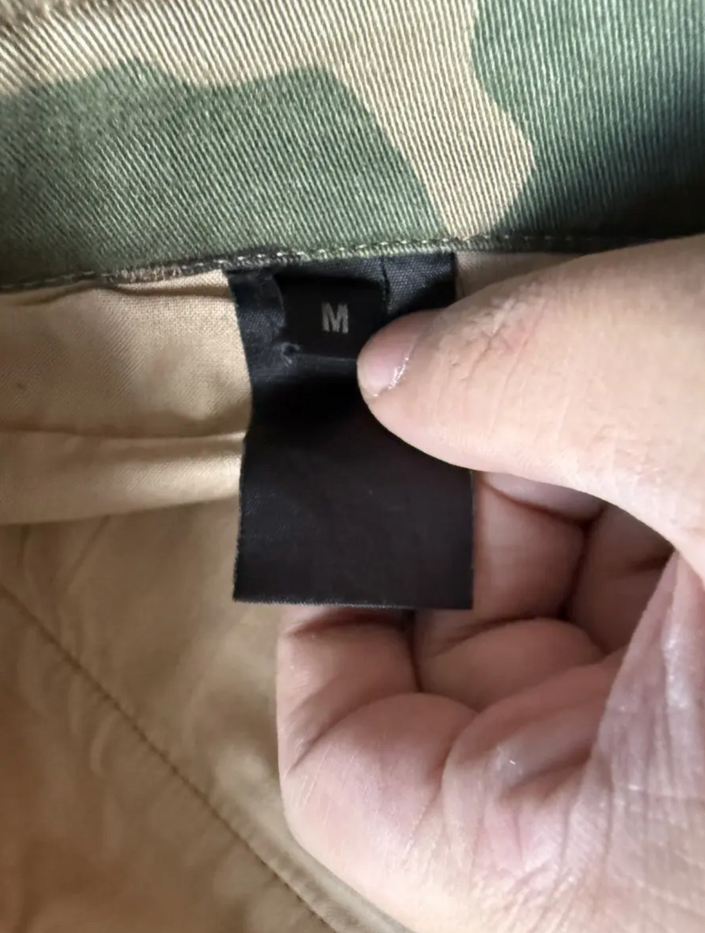 Vetements FW18-19 Camouflage Sticker Cargo Pants