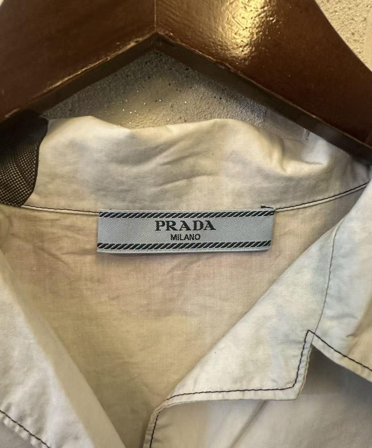 Prada 19ss statue print shirt