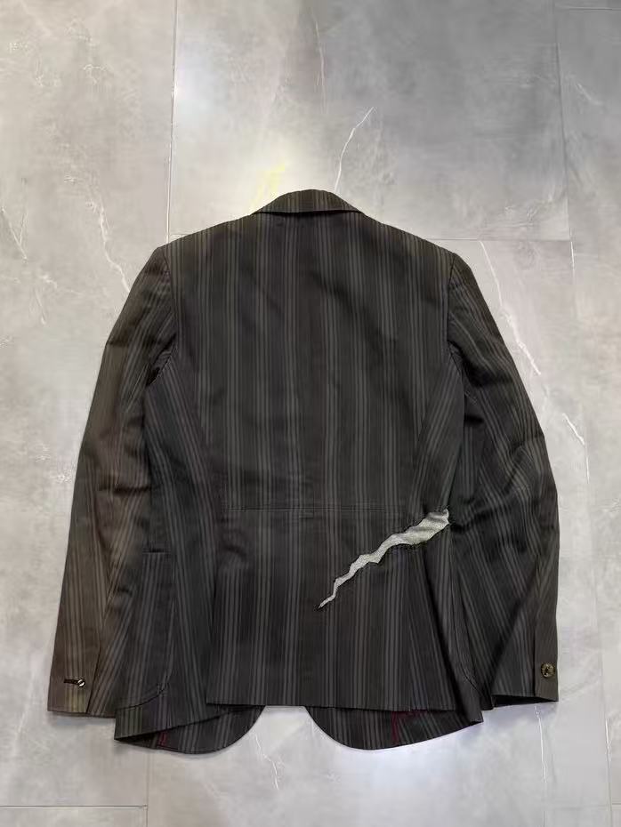 Undercover 05SS Torn Eye Blazer