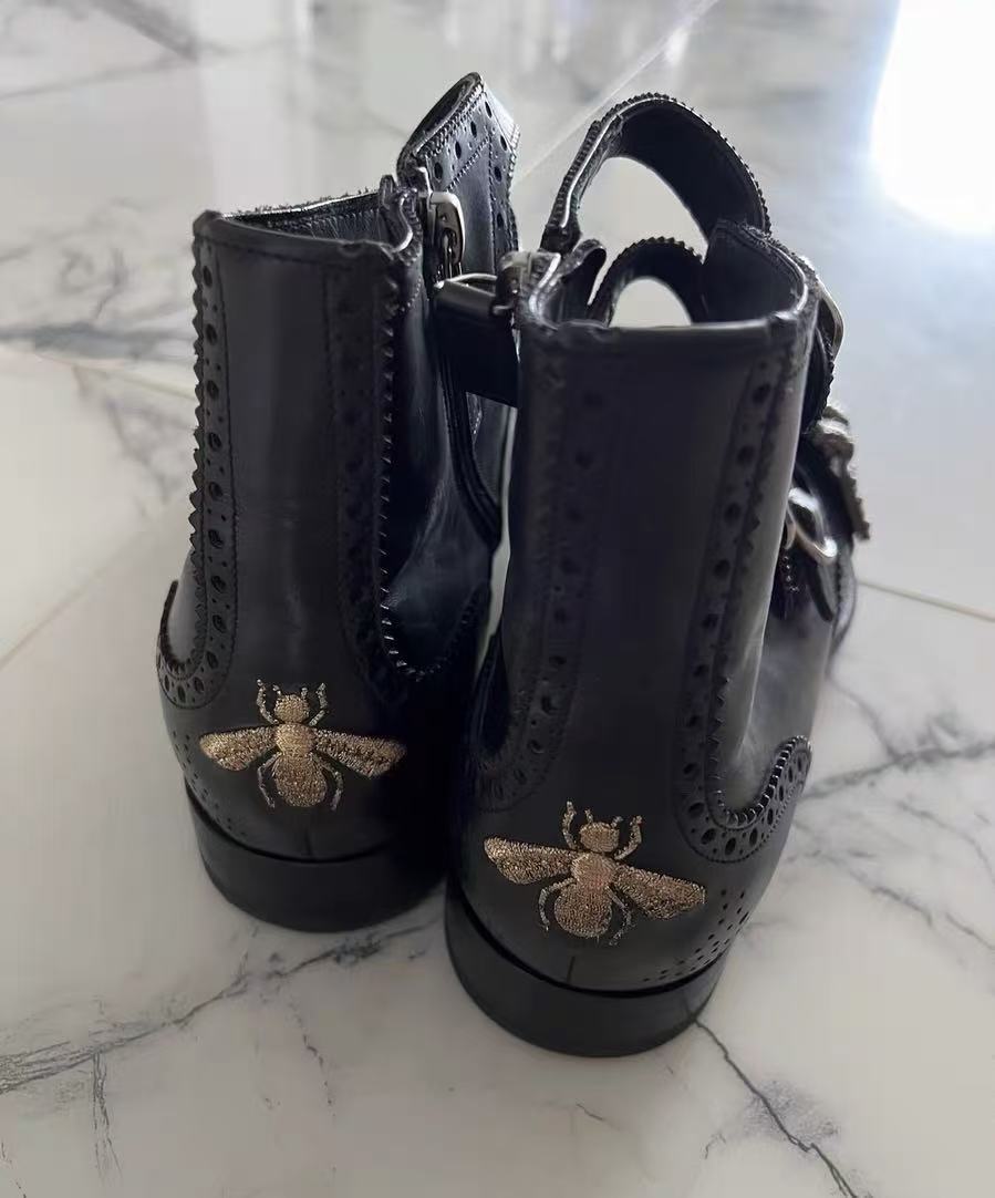 Gucci Bee Accent Leather Boots
