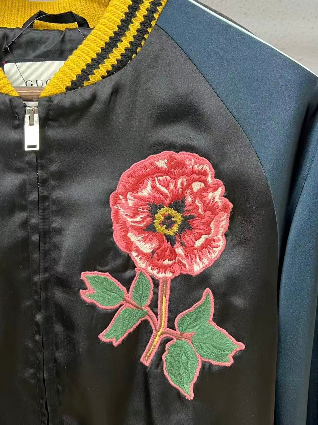 Gucci 16FW Blind For Love Snake Bee Floral Embroidered Satin Bomber Jacket