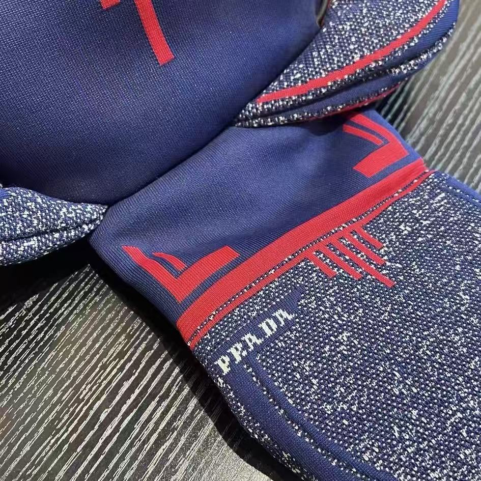 Prada 19SS  Jacquard Trapper Hat