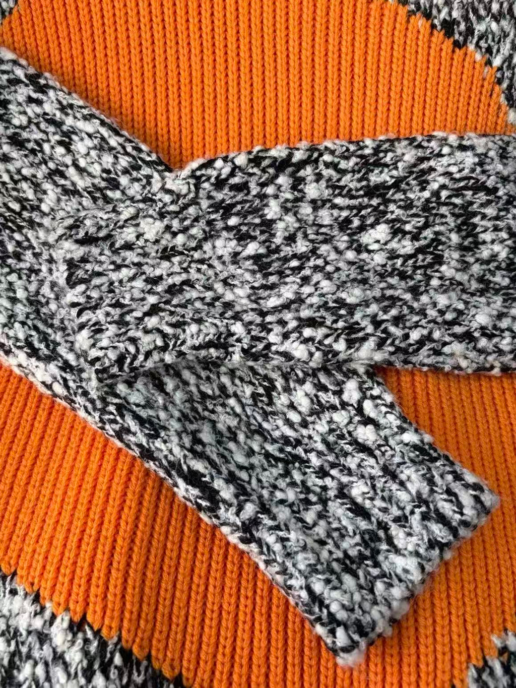 Alexander Mcqueen 15AW Orange Heart Marled Knit Sweater