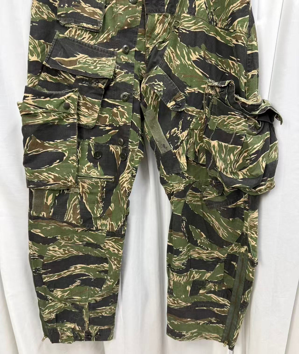 Undercover 05SS Reconstructed Tiger Camo Cargos