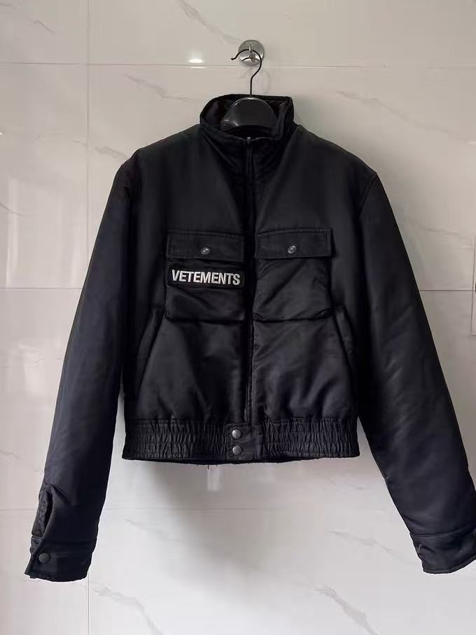 Vetements By Demna Gvasalia 17FW Police Bomber