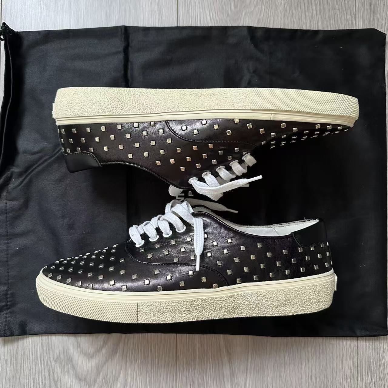 Saint Laurent Strap-Up Casual Sneakers