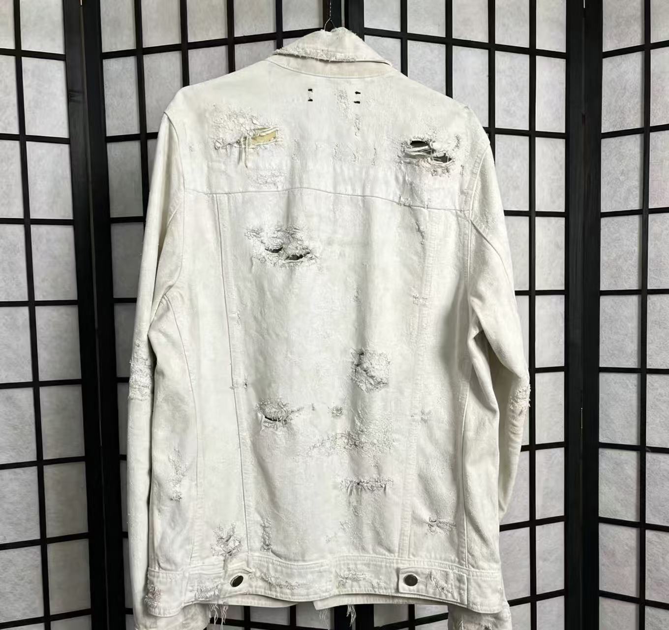AMIRI 15ss White Heavy Distressed Full Zip Trucker Denim Jacket