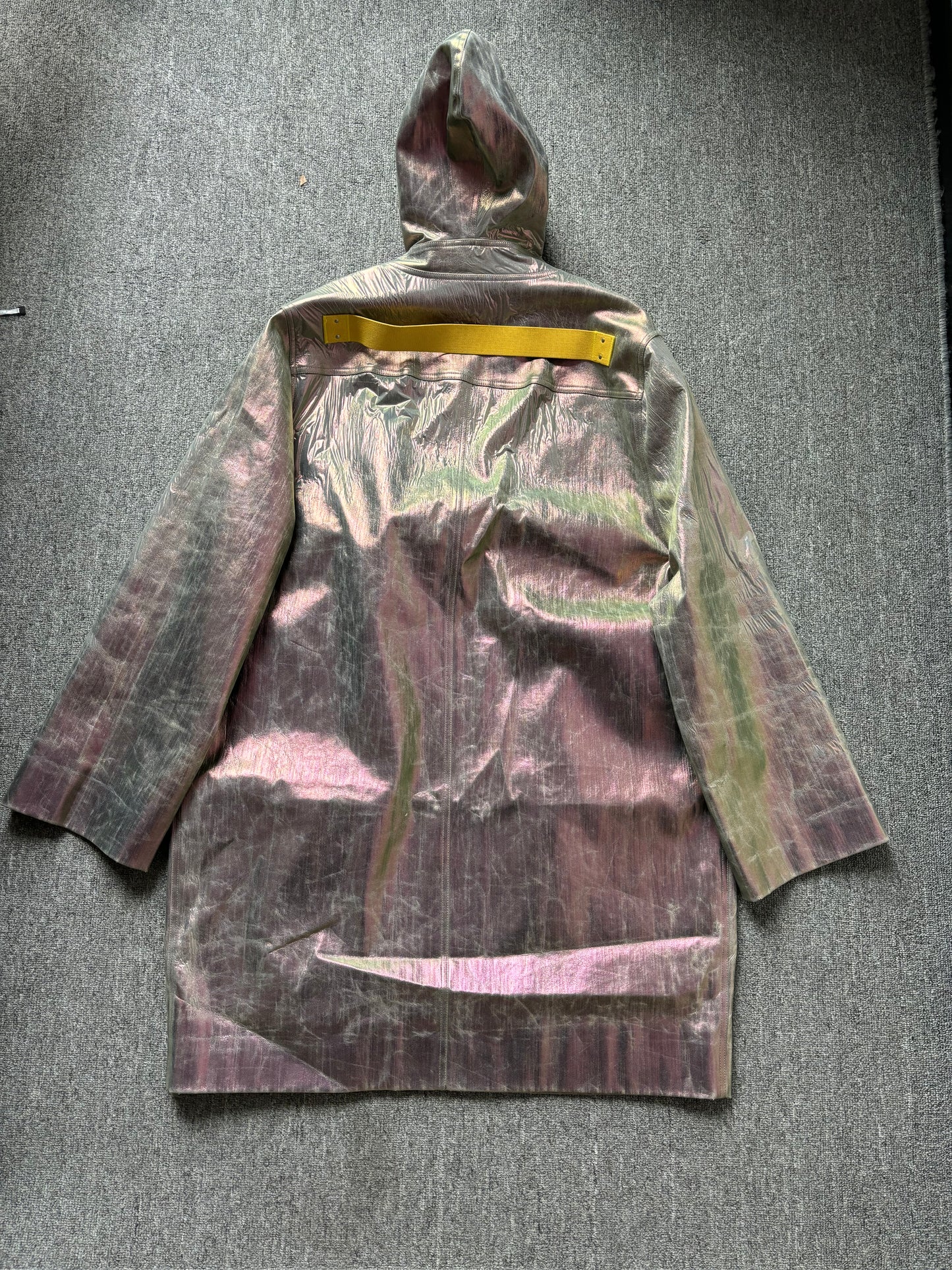 Rick Owen’s rain coat ss20 reflective parka