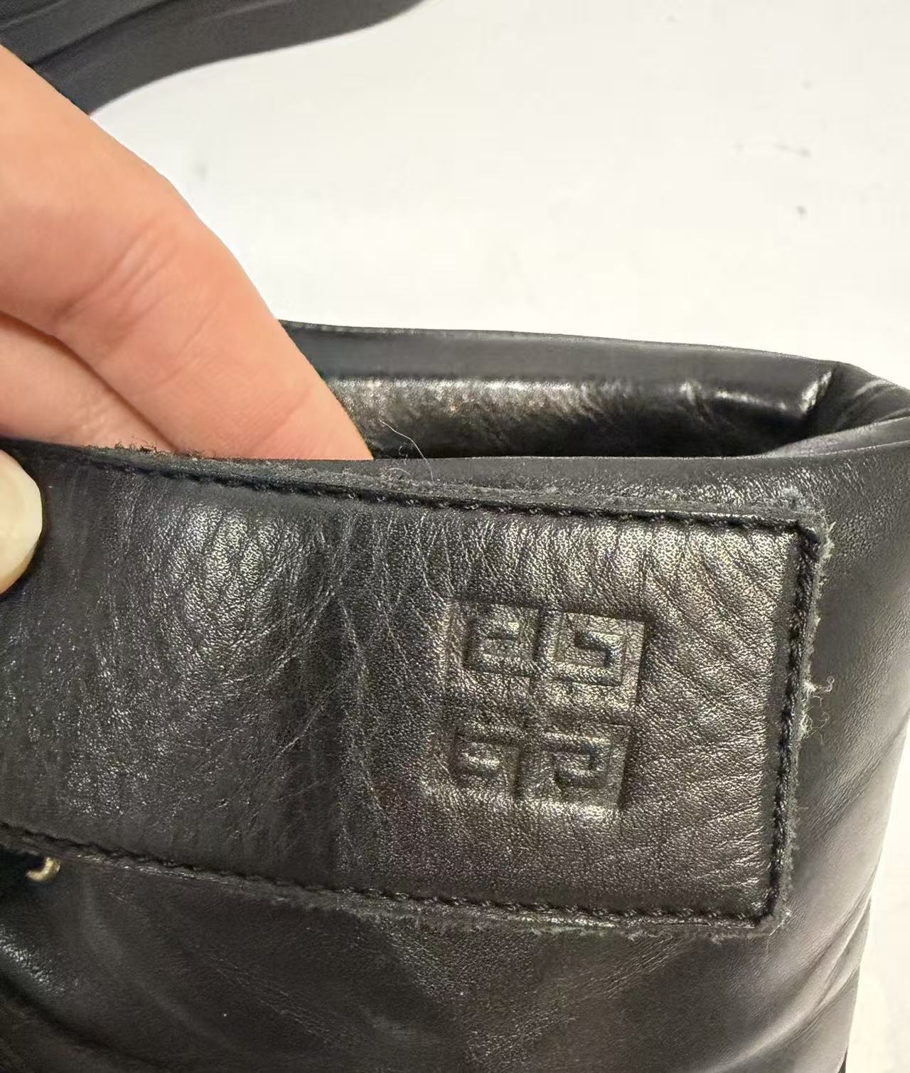 Givenchy Star Hi Top Sneaker