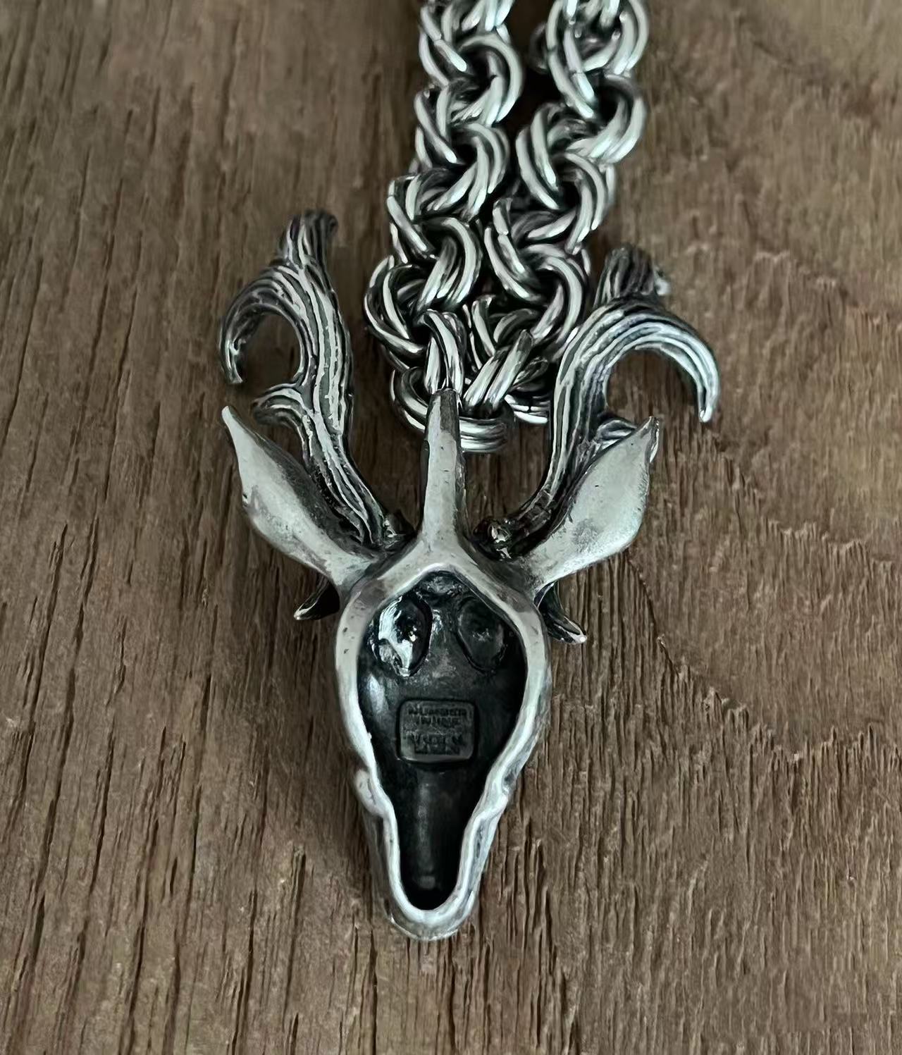 Number Nine 08AW Deer Necklace