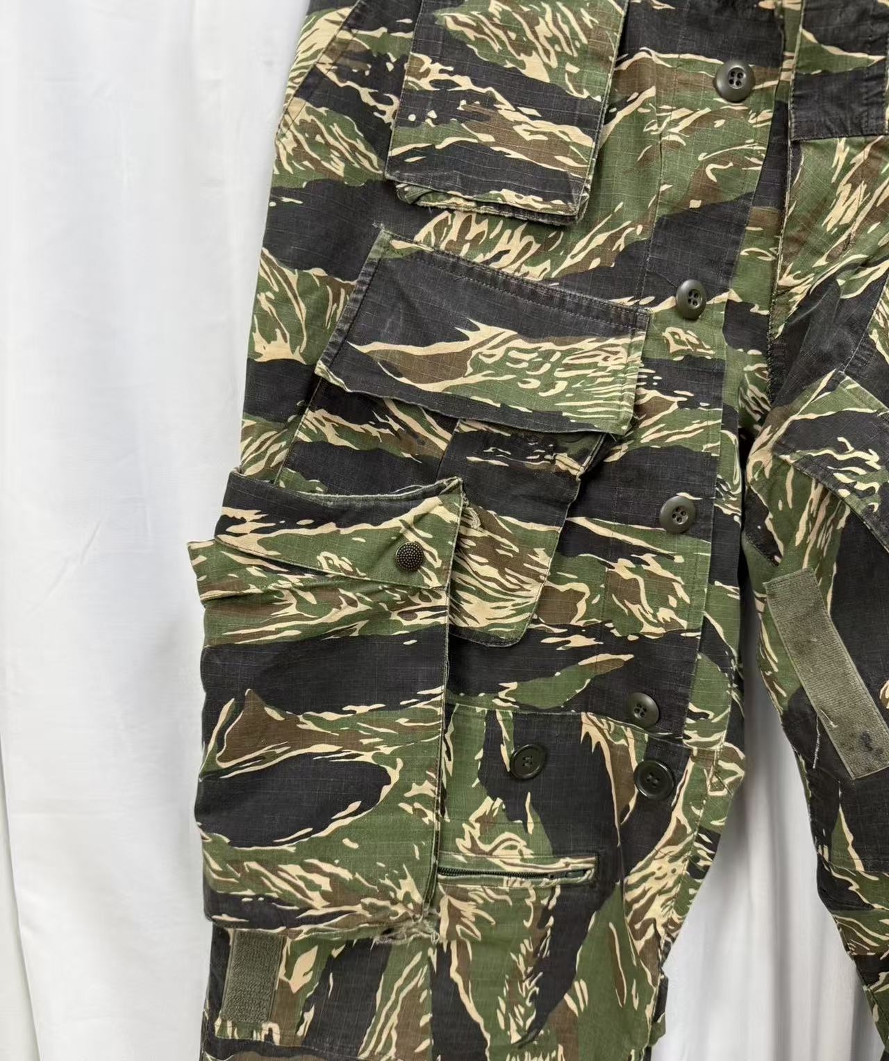 Undercover 05SS Reconstructed Tiger Camo Cargos