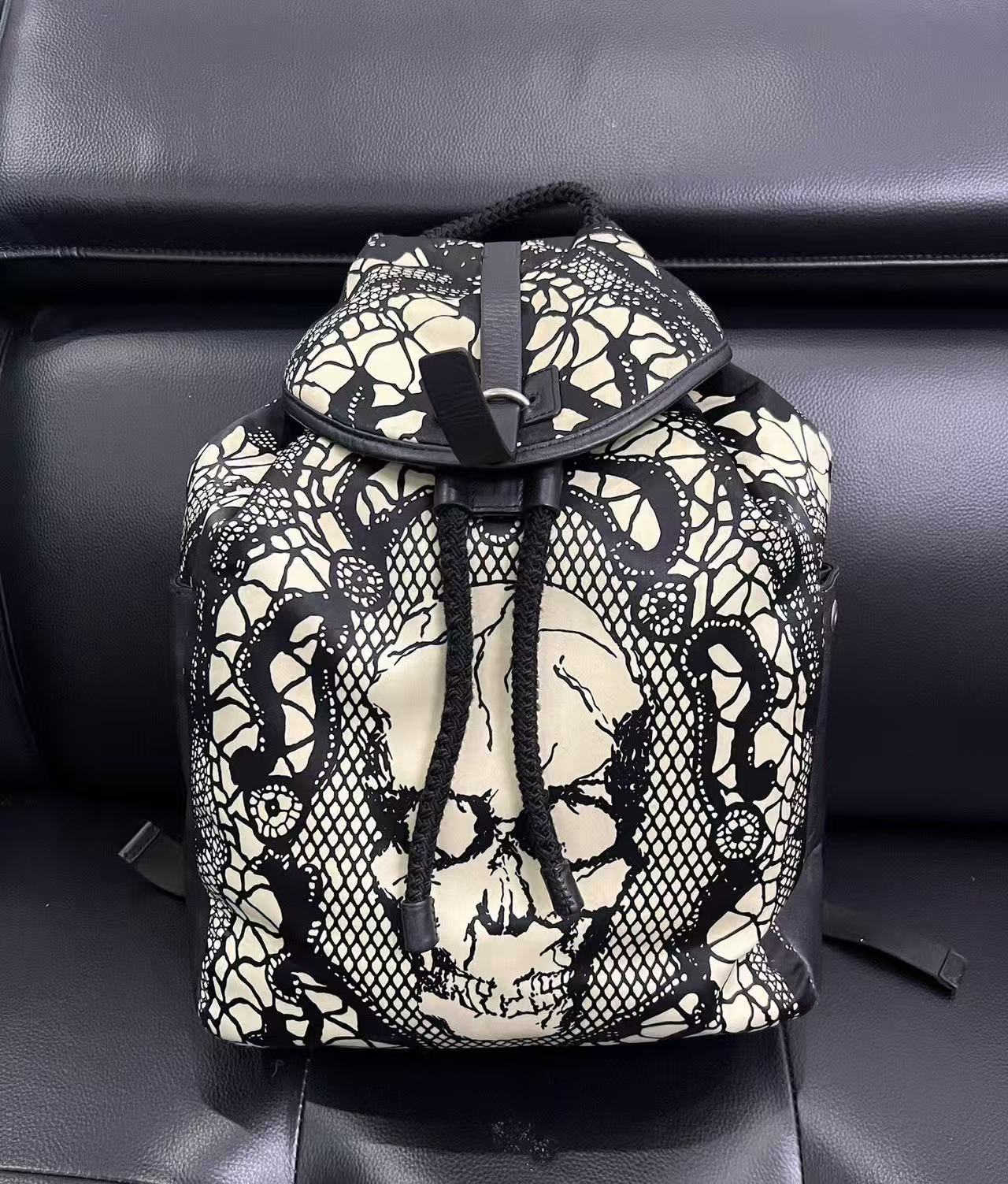 Alexander Mcqueen 14SS Skull Lace‑Print Drawstring Backpack