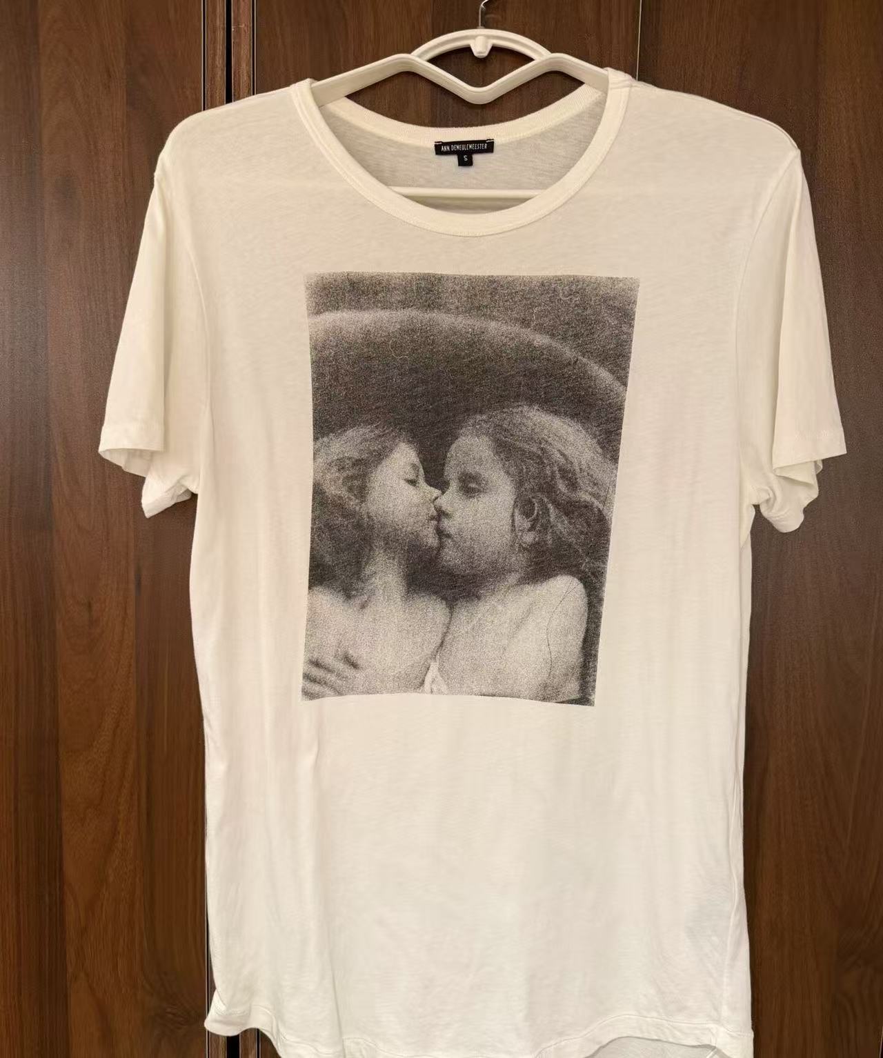 Ann Demeulemeester Cherub Kiss Print Tee