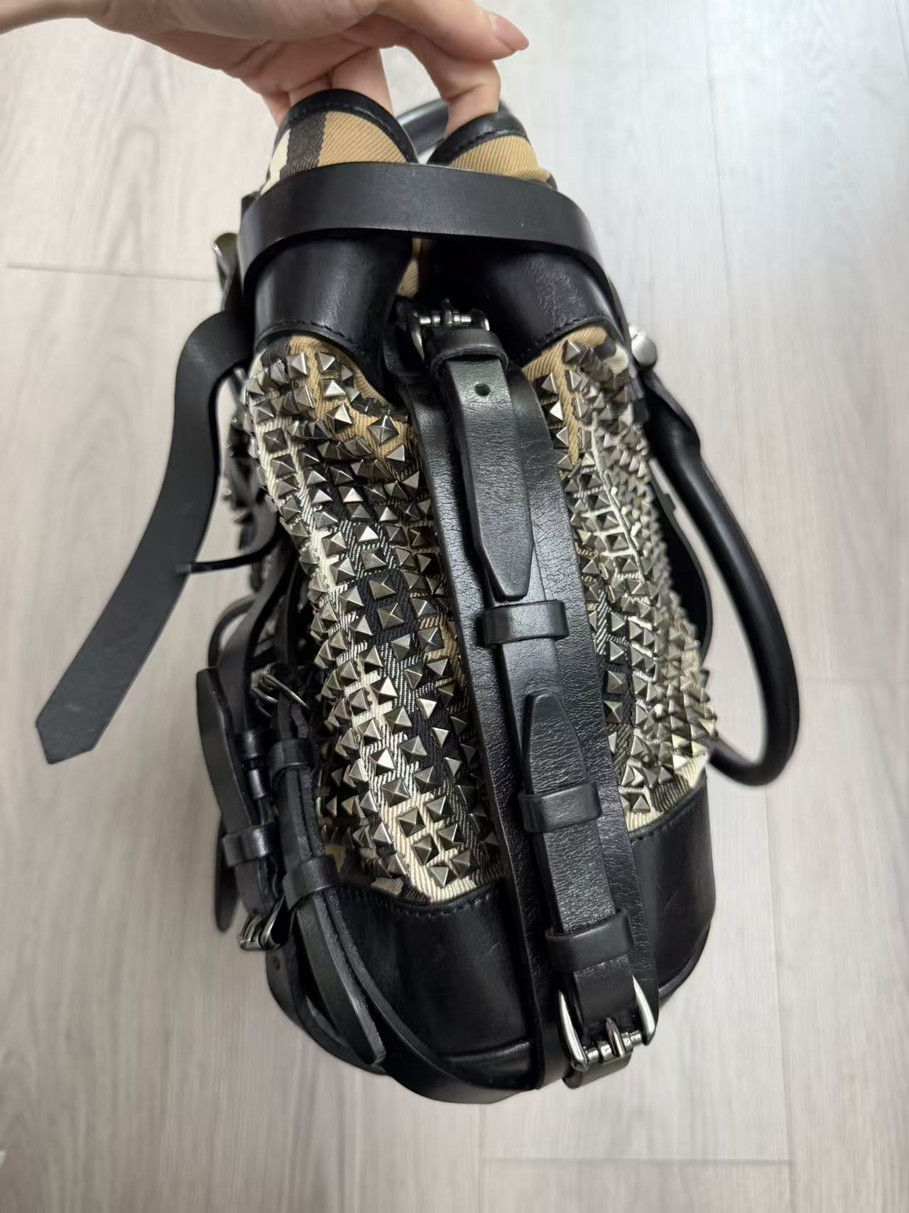 Burberry Prorsum 07AW Studded Laced Tote bag by Christopher Bailey