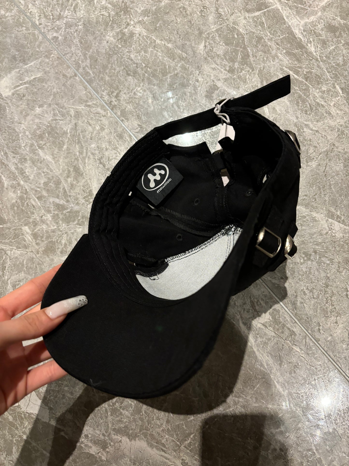 Mowalola logo cap