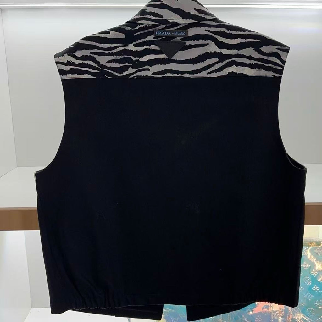 Prada 18SS James Jean Comic Print Studded Leather Vest