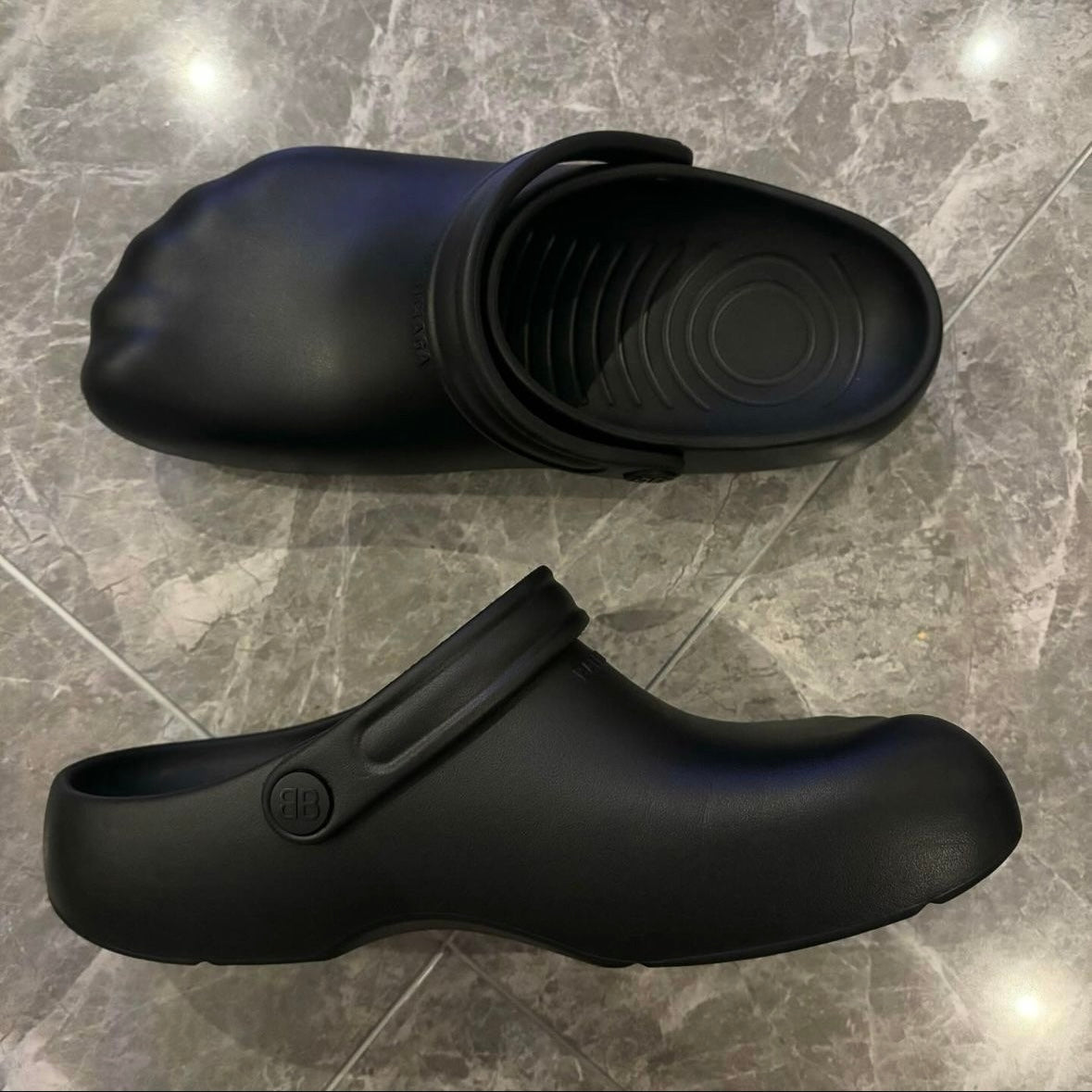 Balenciaga Sunday molded mule