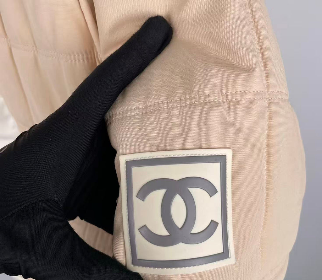Chanel White Synthetic Quilted Ski Jacket