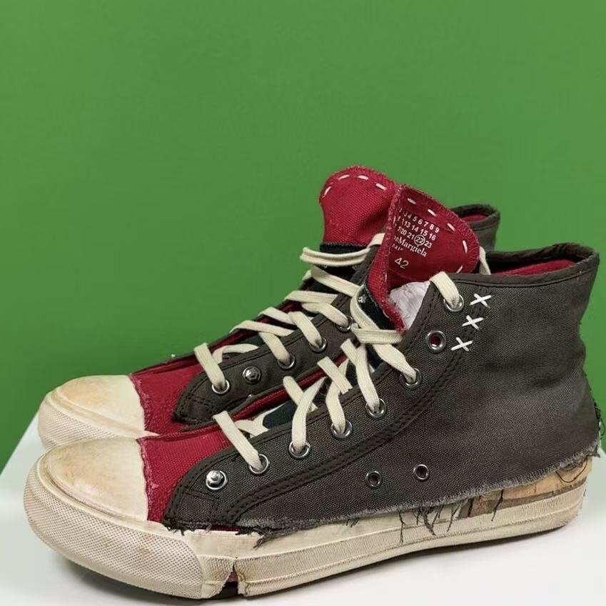 Maison Margiela 25FW Loved to Death Sneakers