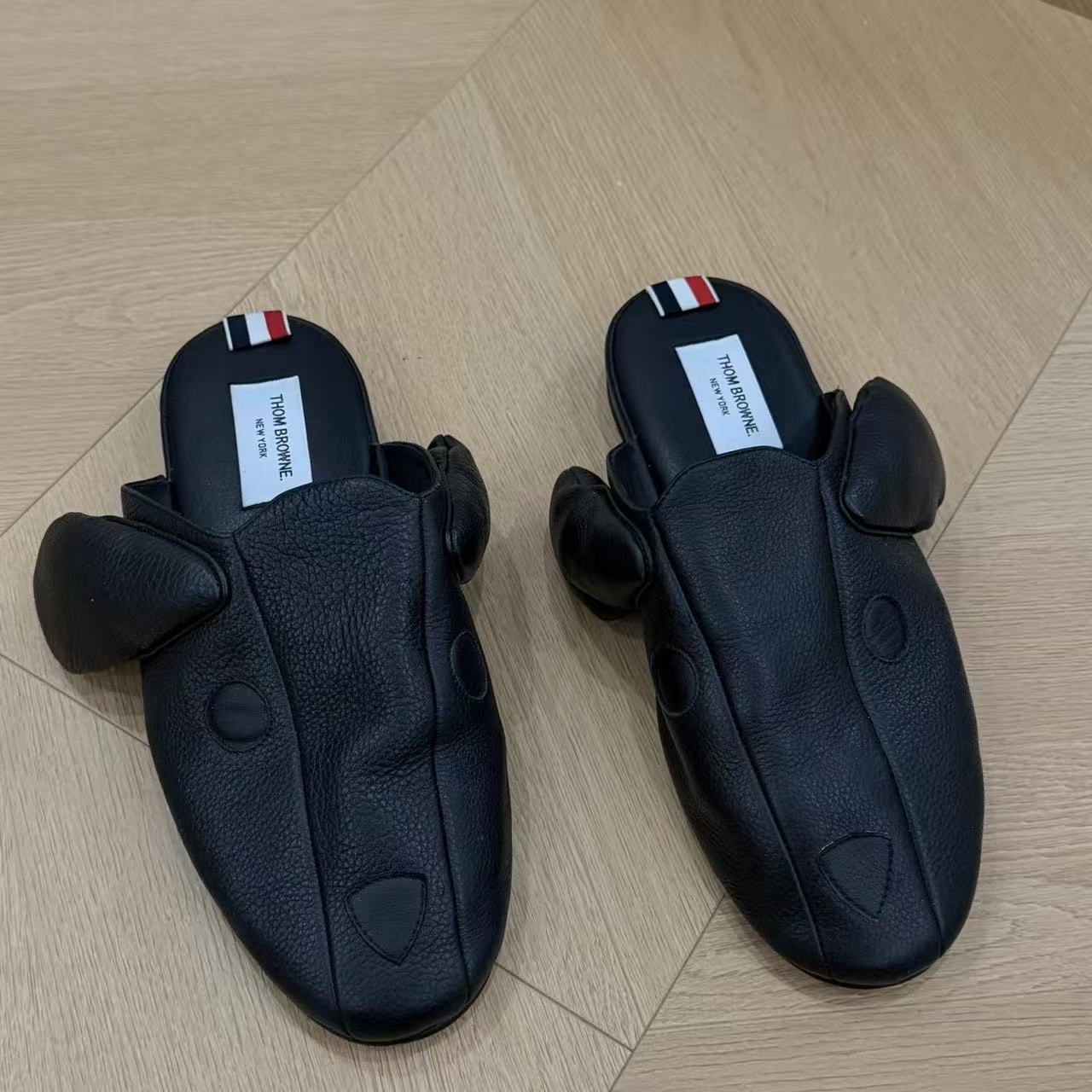 Thom Browne Black Leather Hector Dog Slippers