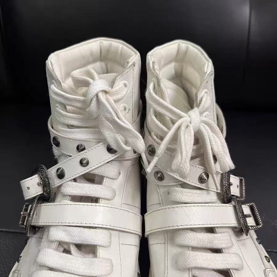 Saint Laurent 14SS SL/08H Studded High Top Sneakers