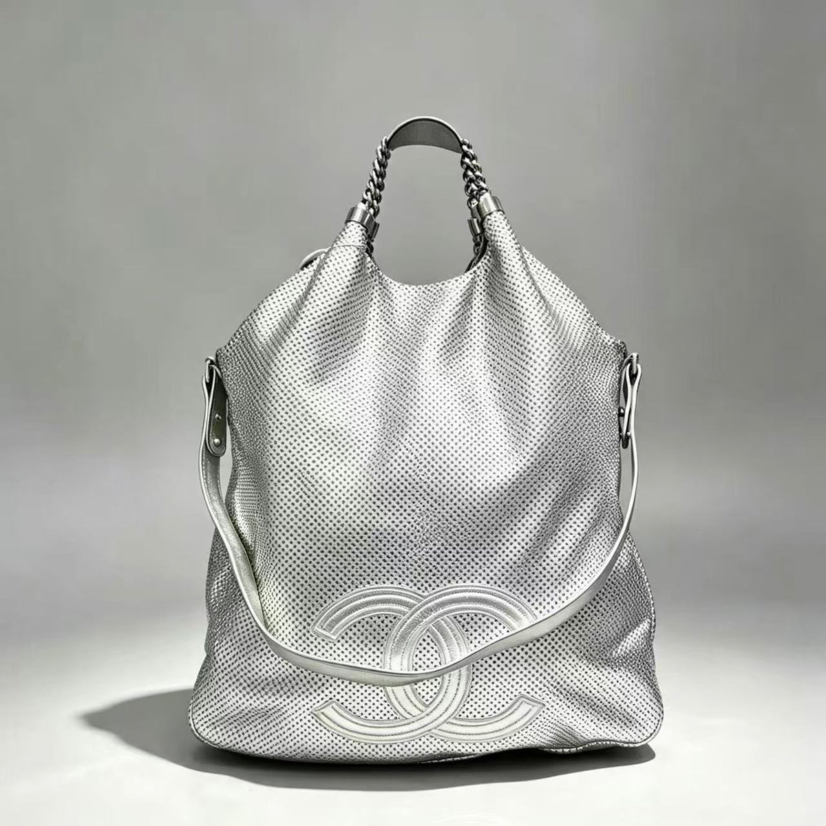 Chanel 08SS Rodeo Drive Perforated Hobo