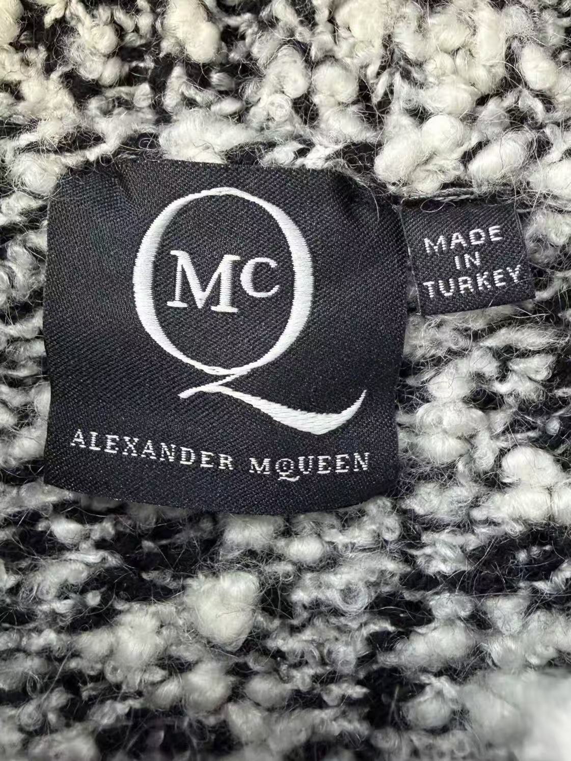 Alexander Mcqueen 15AW Orange Heart Marled Knit Sweater