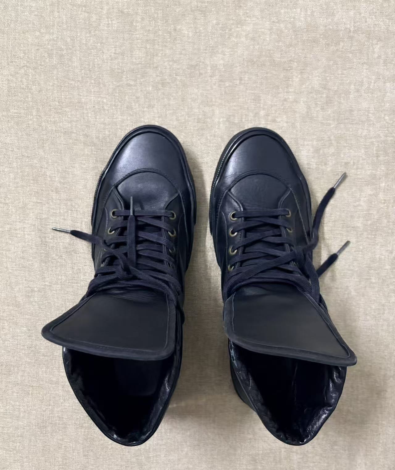 Saint Laurent By Hedi Slimane Rive Gauche Hi Top Sneakers