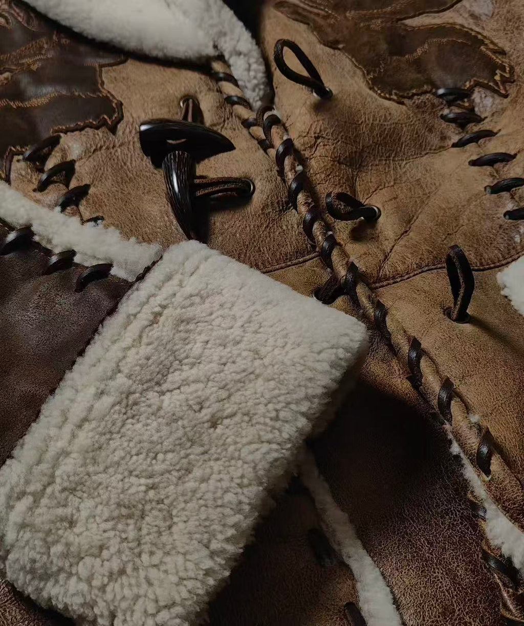 DSQUARED2 Vintage Deer Embroidery Shearling Coat