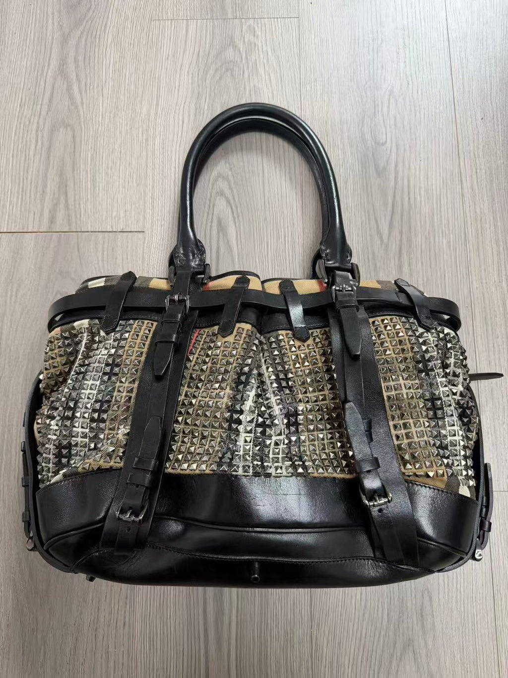 Burberry Prorsum 07AW Studded Laced Tote bag by Christopher Bailey