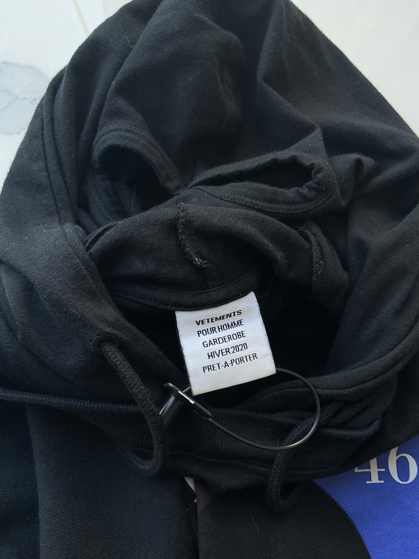 Vetements AW19 the president masked hoodie