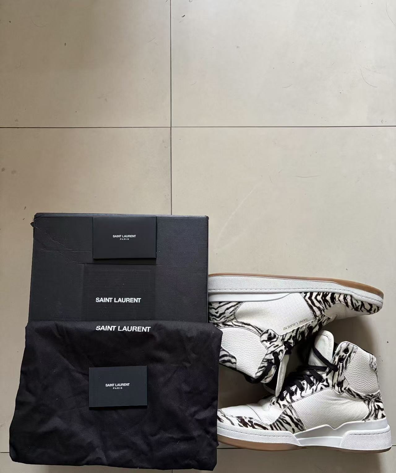 Saint Laurent Hi Top Leather Sneaker
