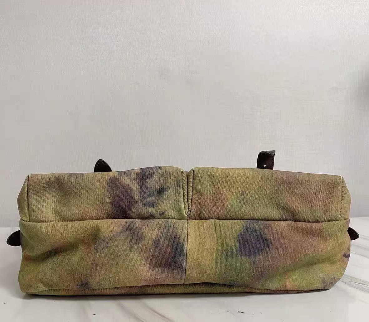 Chanel 2015 Graffiti  Canvas Messenger Bag