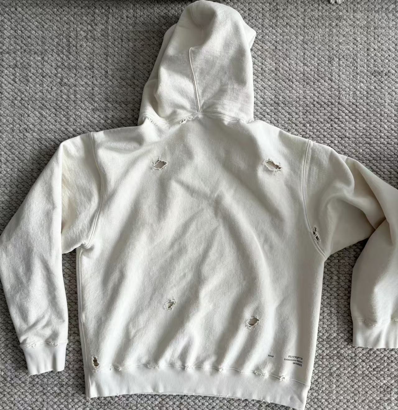 Gucci Think/Thank Print Hoodie