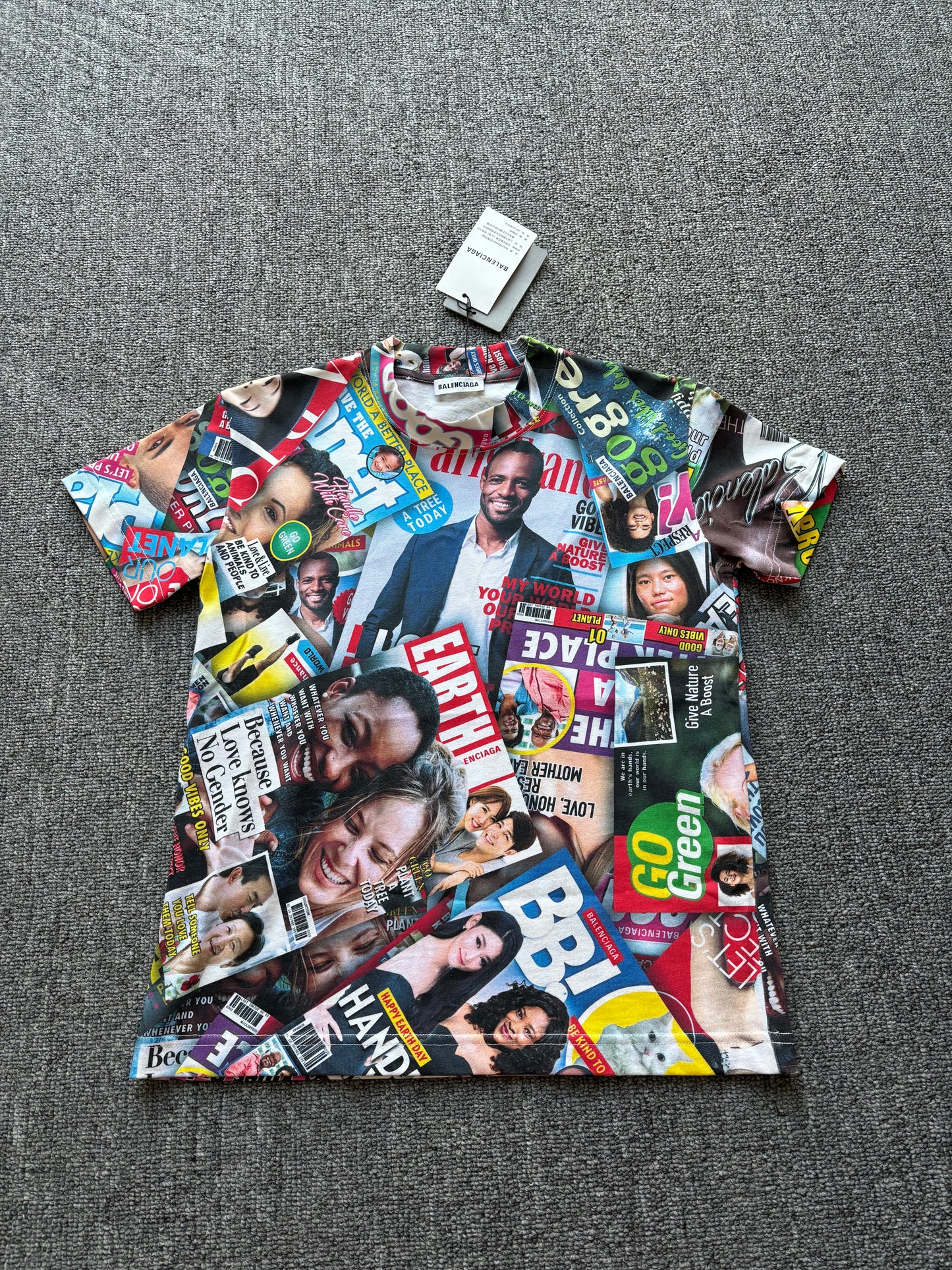 Balenciaga magazine all over print tshirt