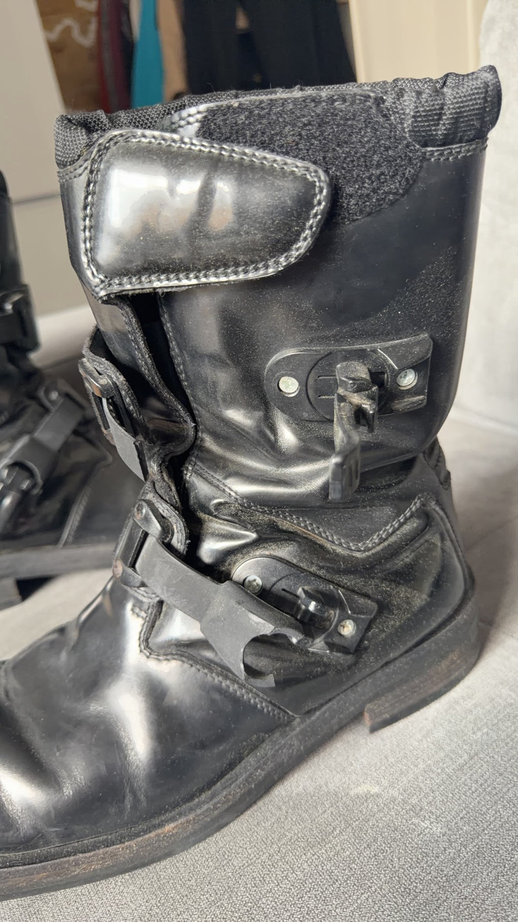 Gucci aw1999 motor boots
